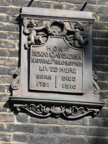 Plaque commemorating Henry Cavendish Bloomsbury London Plaque commemorating Henry Cavendish Bloomsbury London
