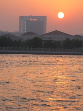 Setting sun on Dubai Creek Setting sun on Dubai Creek