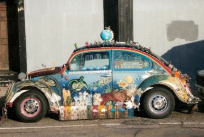 Decorated VW beetle in New Orleans Decorated VW beetle in New Orleans