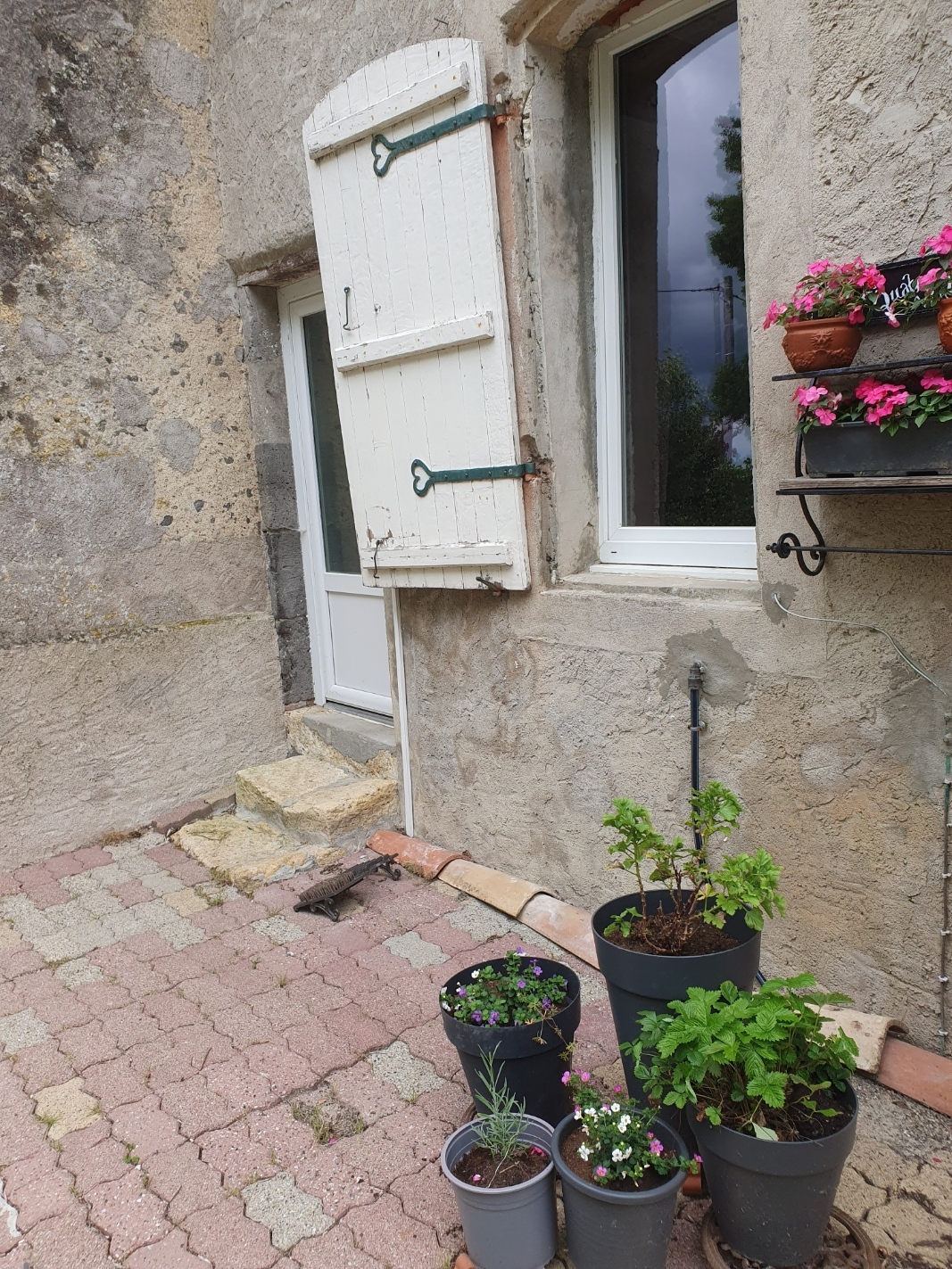 Gire Four Winds West private entrance