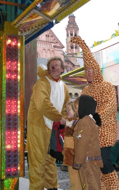 Mainz Carnival Children’s Parade costumed family