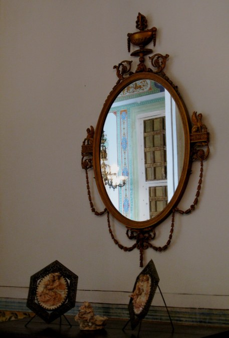 Ornamental mirror Palacio Cantero Trinidad de Cuba