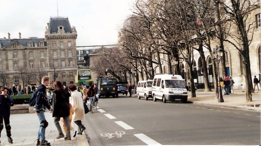 Car being impounded Paris Car being impounded Paris