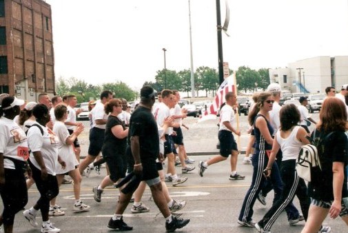 Walkers in the New Orleans Gras Marathon