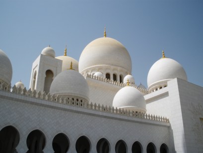 Abu Dhabi Grand Mosque marble-faced domes