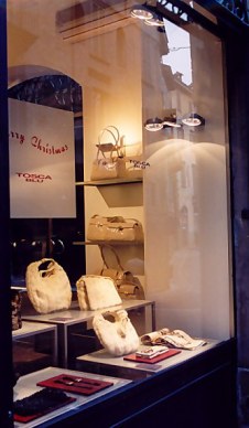 Bergamo Alta leatherware shop