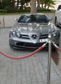 Mercedes-Benz SLR McLaren Coupé Burj Al Arab Dubai 