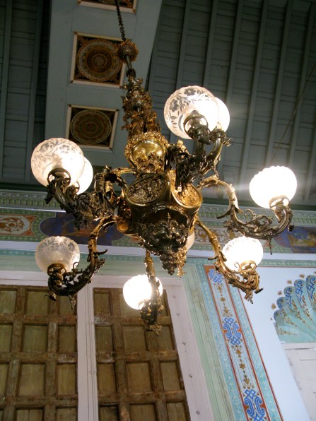 Chandelier in Palacio Cantero Trinidad de Cuba