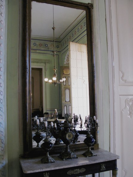 Clocks and candelabra Palacio Cantero Trinidad de Cuba