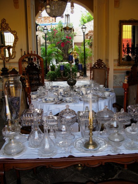 Crystal in antique shop in Trinidad de Cuba