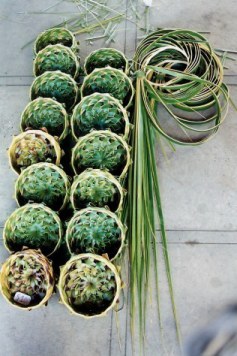 Hand-made woven palm frond baskets - Viñales valley - Cuba