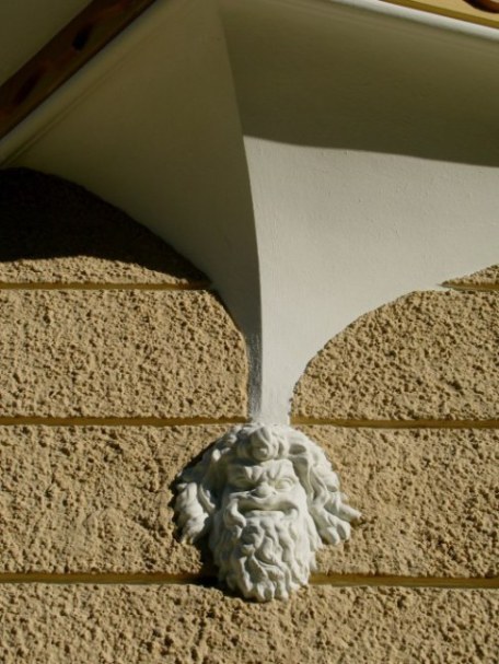 Head-shaped architectural feature Hohenschwangau