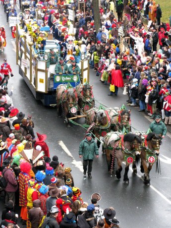 Mainz Carnival Parade Rosenmontag horse-drawn float