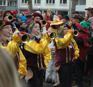 Mainz Carnival Parade Rosenmontag band-trumpeters