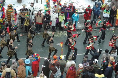 Mainz Carnival Parade strutting baton troop