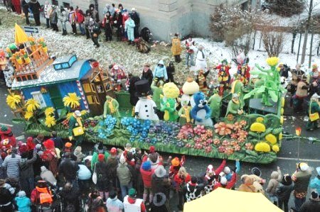 Mainz Rosenmontag kinder float