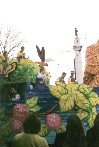 Parade float at Lee Circle New Orleans Mardi Gras