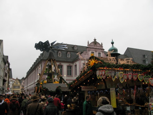 Trier Christmas Market with pyramid