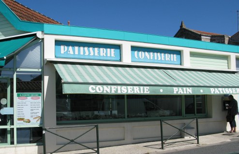 Île d’Oléron port of La Cotinière patisserie